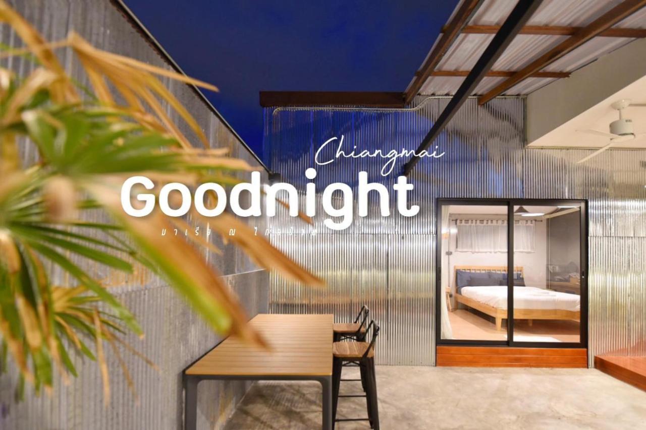 Goodnight Chiang Mai Gate Hotel ภายนอก รูปภาพ